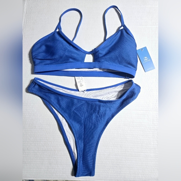CUPSHE Bikini Set for Women Bathing Suit Mid Waist Cutout High Cut Spaghetti S - Picture 4 of 11